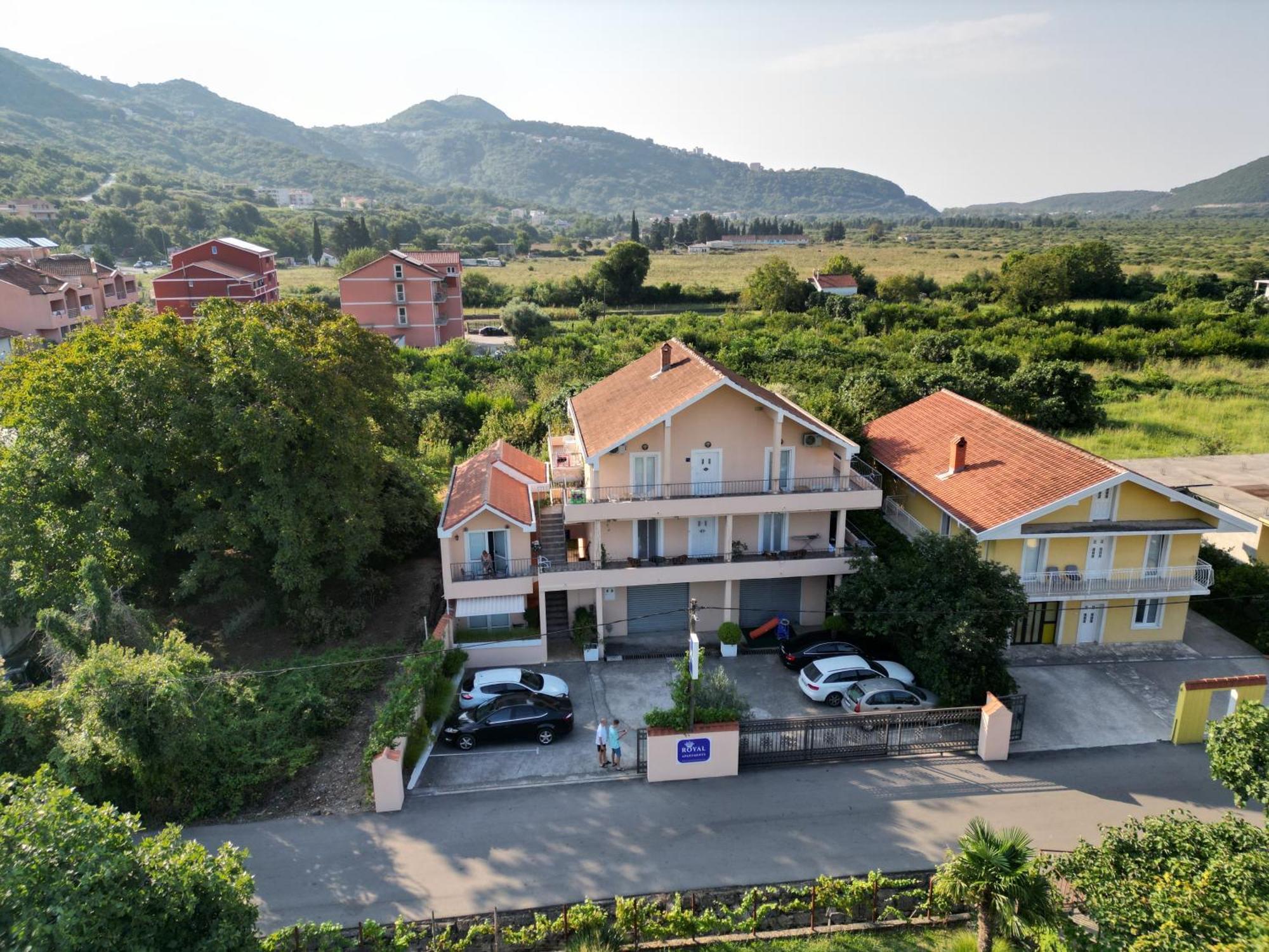 Apartments Royal Budua Esterno foto